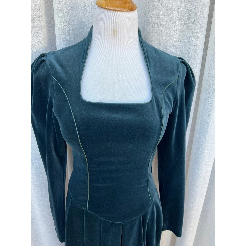 Vintage Laura Ashley Victorian Style Velvet long sleeve Dress - Picture 3 of 10